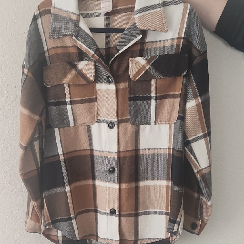 No Boundaries Brown and White Plaid Shirt